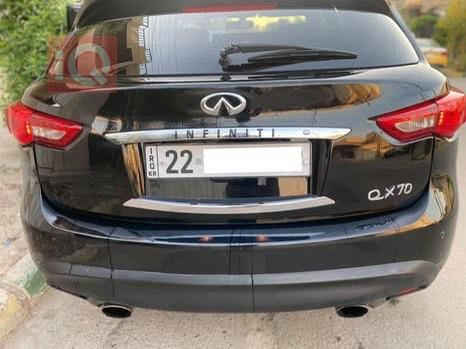 انفنتي QX70